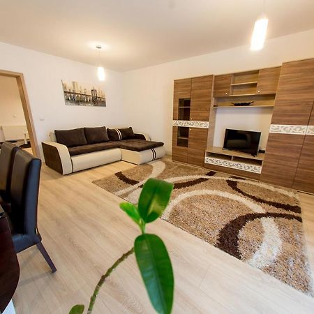 Terezianum Apartments, Free Parking Сібіу Екстер'єр фото