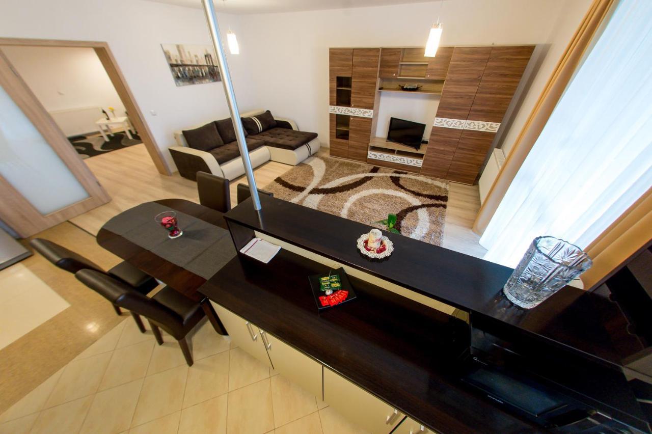 Terezianum Apartments, Free Parking Сібіу Екстер'єр фото