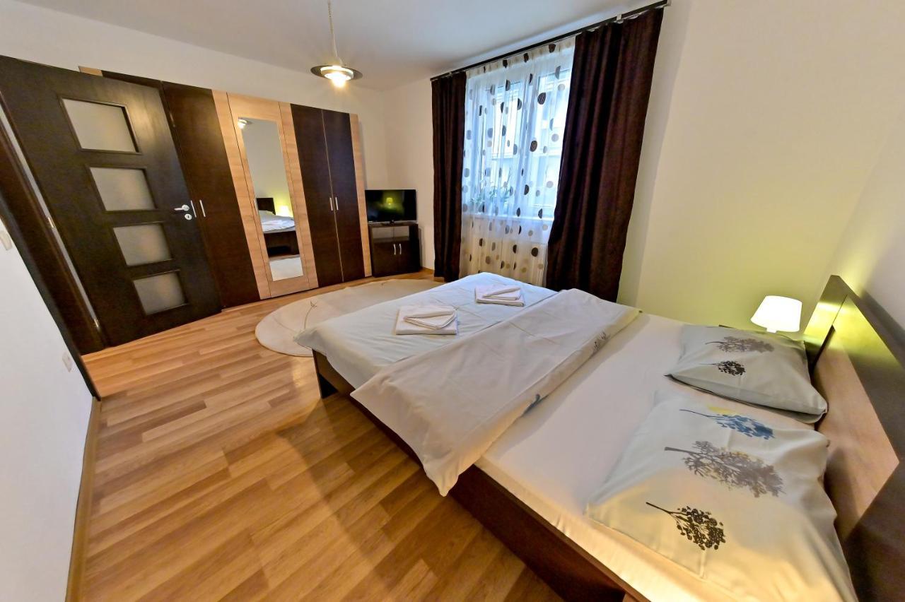 Terezianum Apartments, Free Parking Сібіу Екстер'єр фото